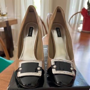 White House black market Theo camel size 10 suede heels.